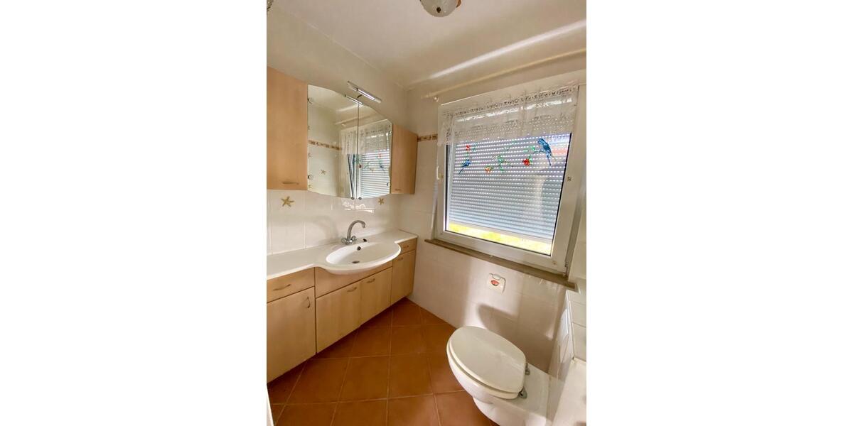 Reihenmittelhaus zur Miete mit Garten und Garage in Bothfeld 5 zimmer