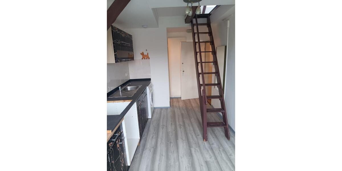 Dachgeschoßwohnung Hildesheim - 1.5 Zimmer, 45 m&sup2;, 650&euro; | Angebot:24600689