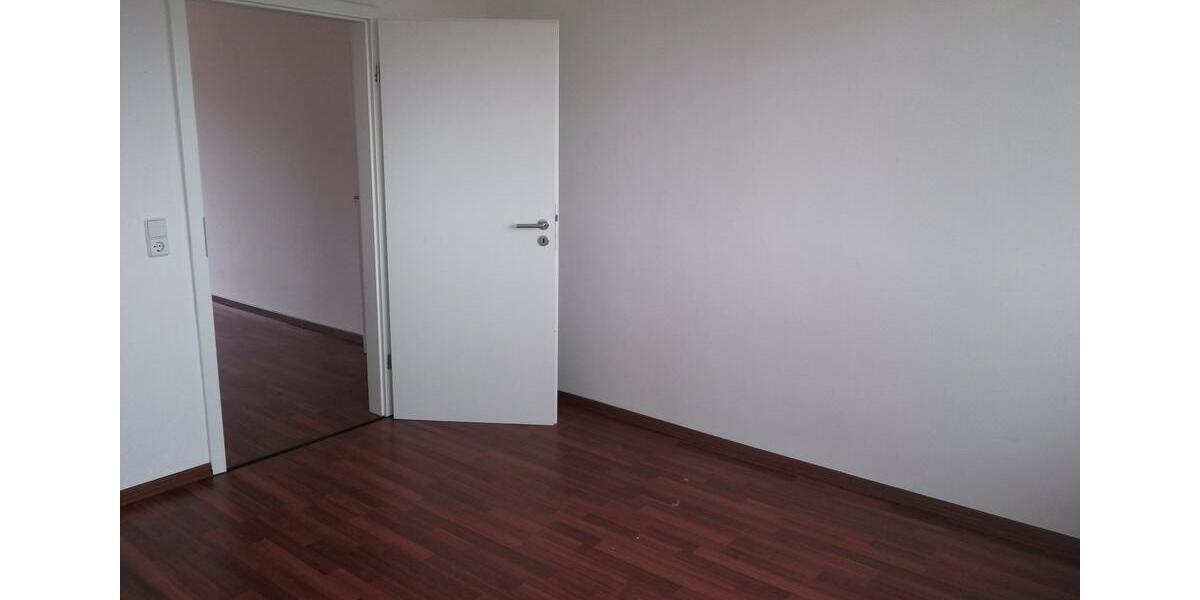 Etagenwohnung An der Schmücke - 3 Zimmer, 59 m&sup2;, 350&euro; | Angebot:23530079