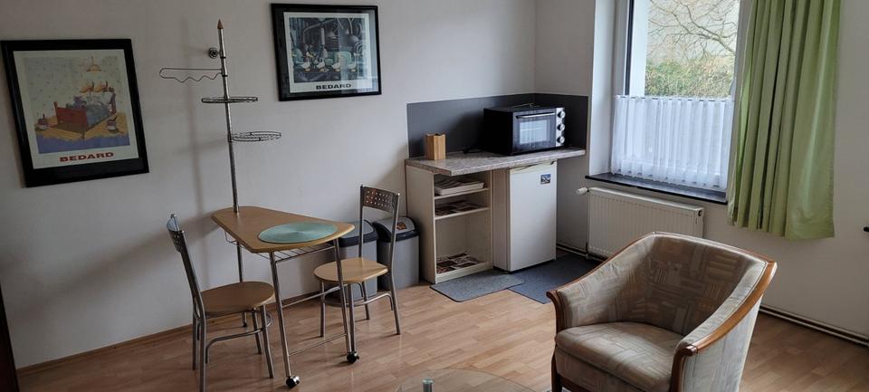 1 Möbliertes Zimmer ,Warmmiete 480 1 zimmer