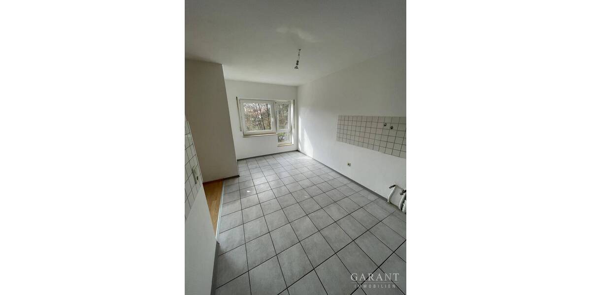 Etagenwohnung Sinsheim Waldangelloch - 3 Zimmer, 94 m&sup2;, 970&euro; | Angebot:26486441