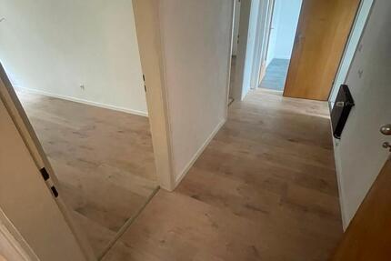 Wohnung Köln Kalk - 2 Zimmer, 51 m&sup2;, 700&euro; | Angebot:27608719