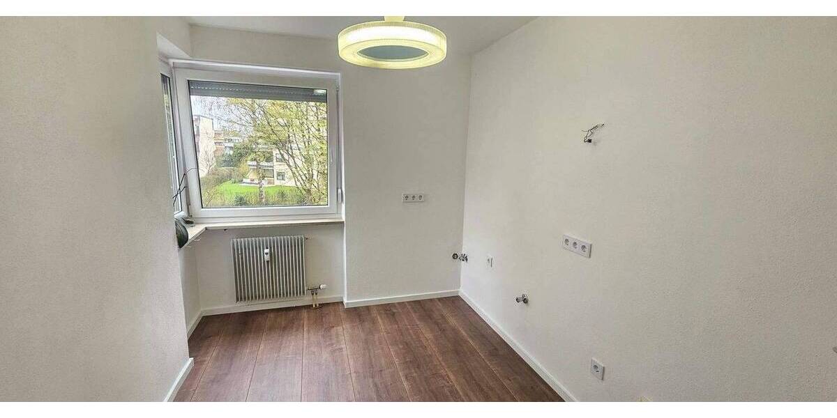 Etagenwohnung Amberg - 3 Zimmer, 80 m&sup2;, 800&euro; | Angebot:26154784