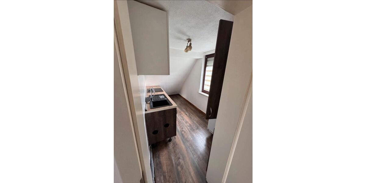 Dachgeschoßwohnung Möckmühl - 3 Zimmer, 60 m&sup2;, 750&euro; | Angebot:26030748