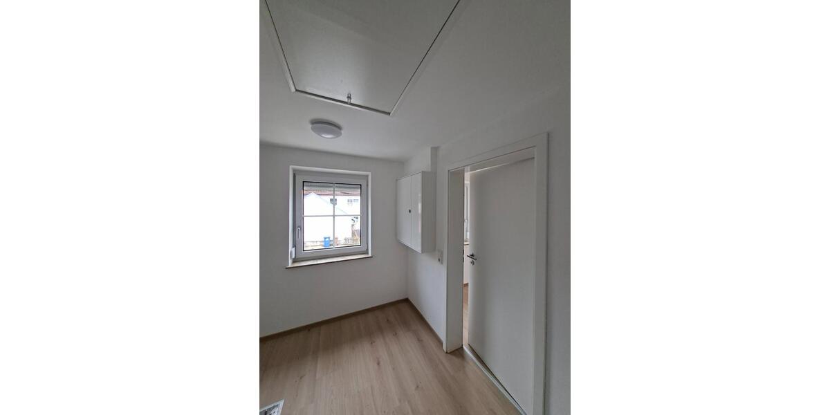 Einfamilienhaus Münsterhausen - 4 Zimmer, 98 m&sup2;, 900&euro; | Angebot:25329423