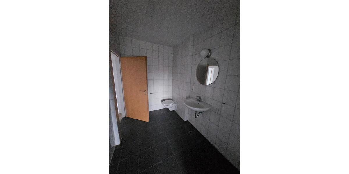 Etagenwohnung Wilhelmshaven - 3 Zimmer, 75 m&sup2;, 460&euro; | Angebot:26634291