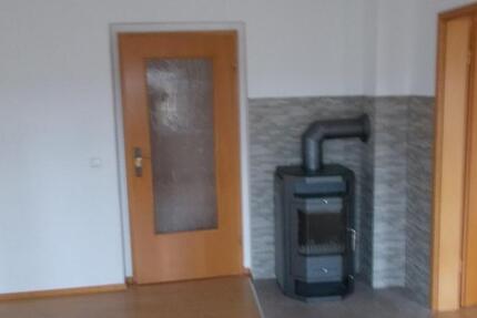 Wohnung Bad Lobenstein - 4 Zimmer, 75 m&sup2;, 540&euro; | Angebot:23877124