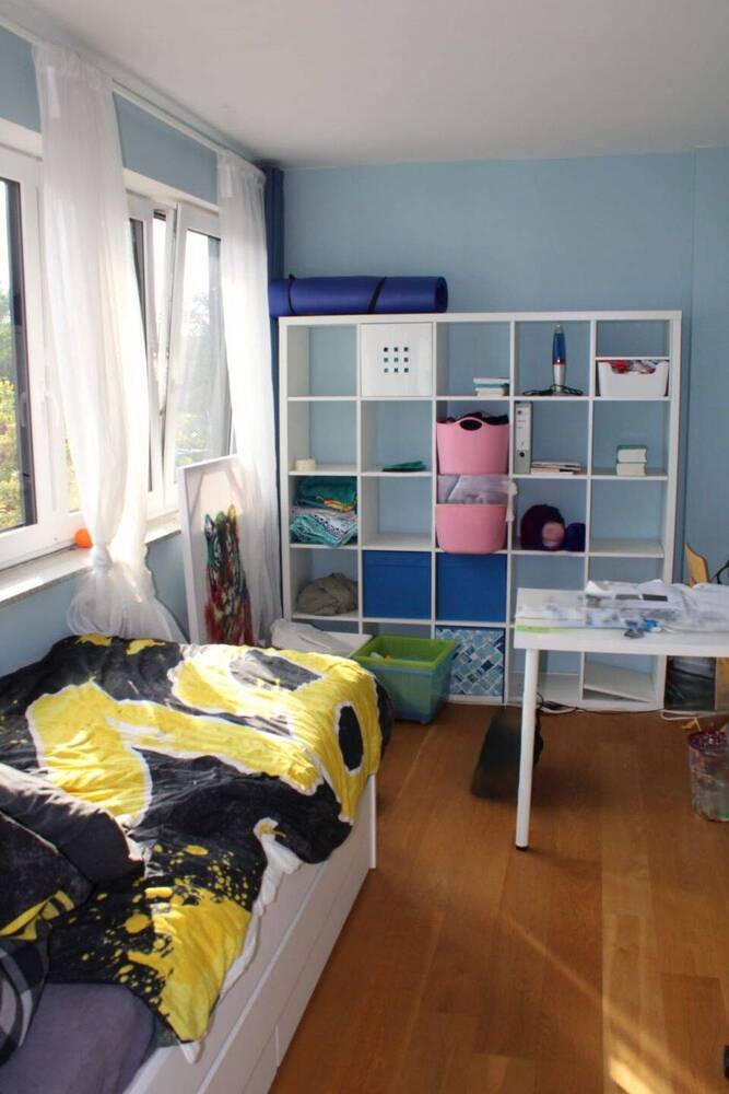 !!! MODERNE 4 Zimmerwohnung MIT LOGGIA(15 m²) !!!