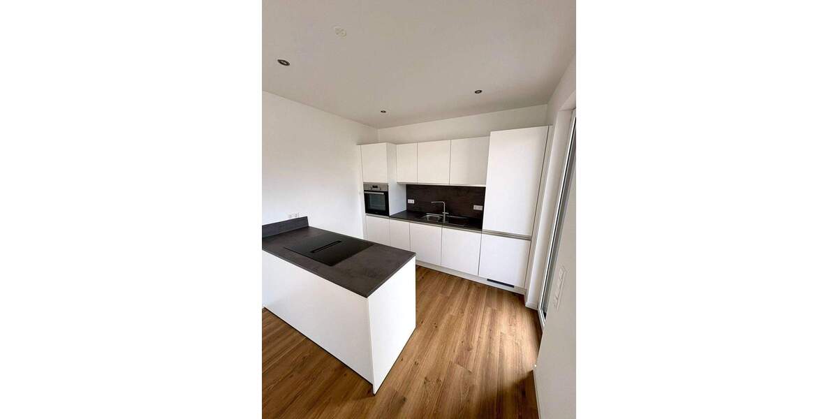 Etagenwohnung Lörrach - 3 Zimmer, 109 m&sup2;, 1.746&euro; | Angebot:26344501