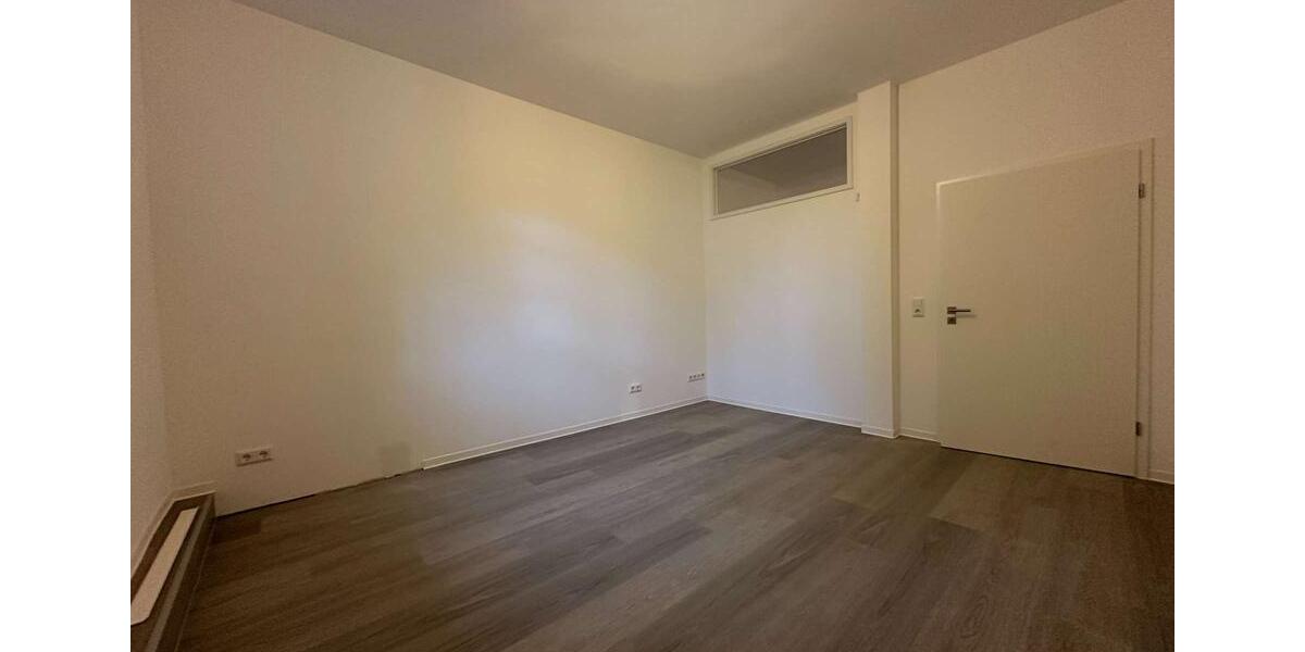 Erdgeschoßwohnung Brandenburg an der Havel Bahnhofsvorstadt - 3 Zimmer, 120 m&sup2;, 1.440&euro; | Angebot:26070675