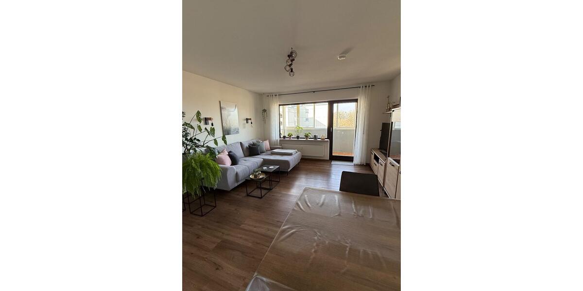 Etagenwohnung Gunzenhausen - 2 Zimmer, 64 m&sup2;, 800&euro; | Angebot:25394678