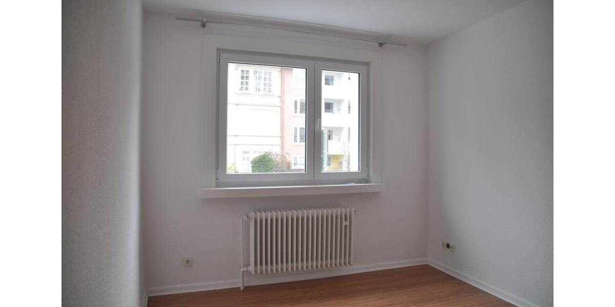 Hochparterre Braunschweig - 3 Zimmer, 68 m&sup2;, 630&euro; | Angebot:26648708