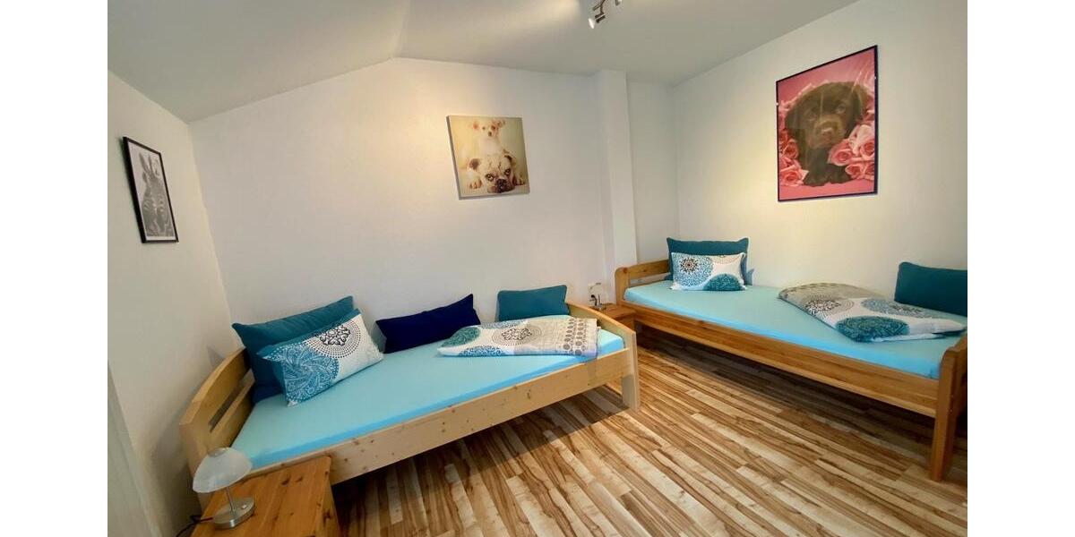 Etagenwohnung Hennstedt - 5 Zimmer, 100 m&sup2;, 1.200&euro; | Angebot:25380672