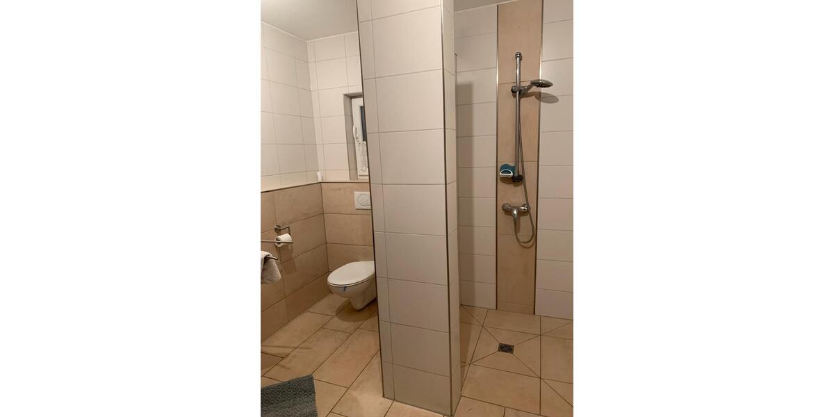 Wohnen auf Zeit Elsendorf - 3 Zimmer, 25&euro; | Angebot:23174934