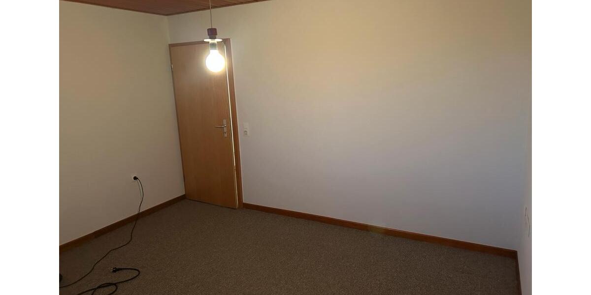 Etagenwohnung Handorf - 2 Zimmer, 72 m&sup2;, 850&euro; | Angebot:26030366