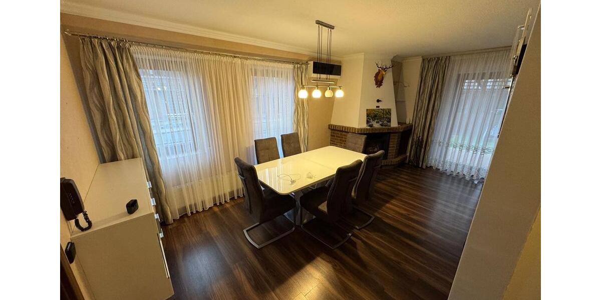 Erdgeschoßwohnung Lengede - 6 Zimmer, 151 m&sup2;, 1.500&euro; | Angebot:25104124