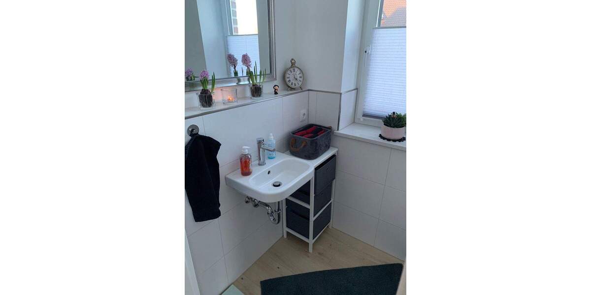 Doppelhaushälfte Hollenbek - 4 Zimmer, 119 m&sup2;, 1.600&euro; | Angebot:25755239