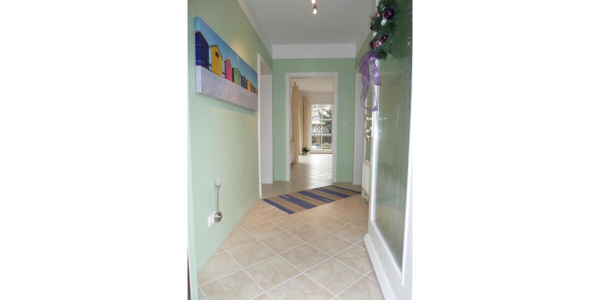 BESI Mi 14.1. Haus am Waldrand Berlins, gr. Garten, 2.Wohngebäude 4 zimmer