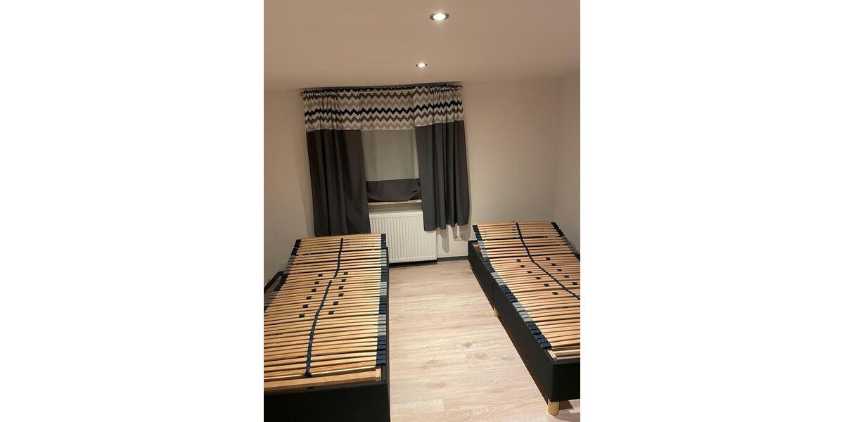Wohnen auf Zeit Sonnefeld - 3 Zimmer, 100 m&sup2;, 25&euro; | Angebot:26625591