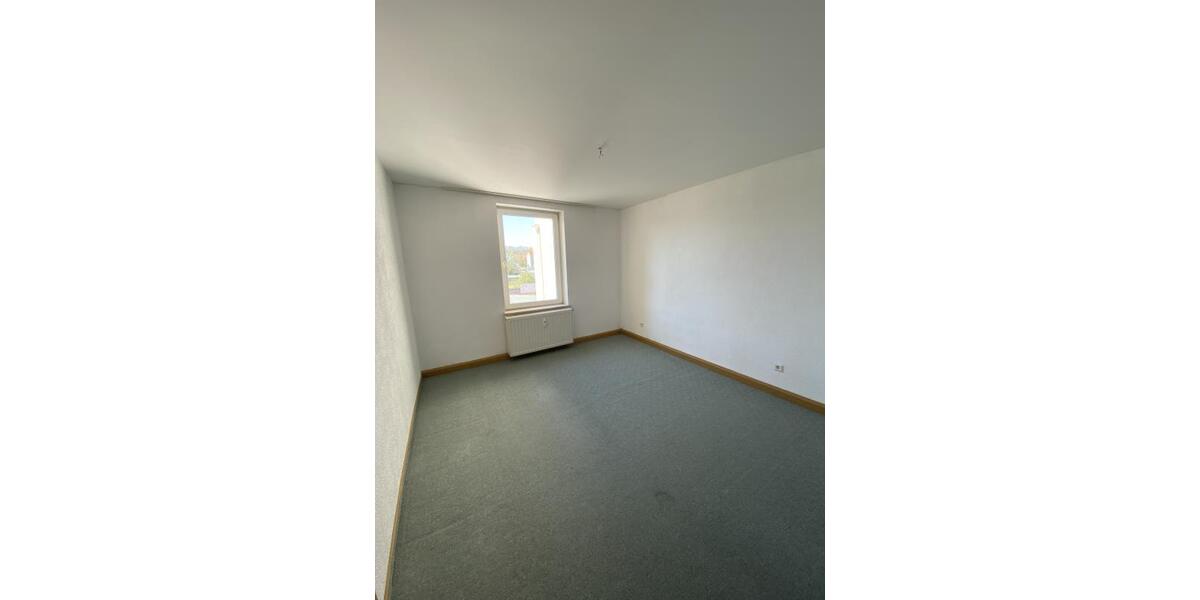 Etagenwohnung Rochlitz - 2 Zimmer, 58 m&sup2;, 350&euro; | Angebot:26385617