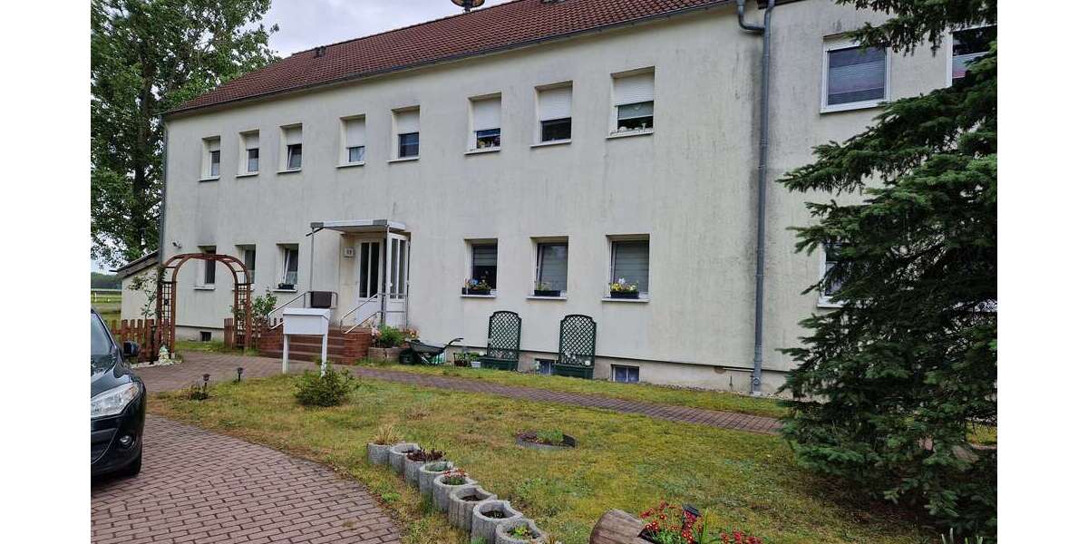 Etagenwohnung Rückersdorf OT Friedersdorf Friedersdorf - 2 Zimmer, 52 m&sup2;, 300&euro; | Angebot:27442940