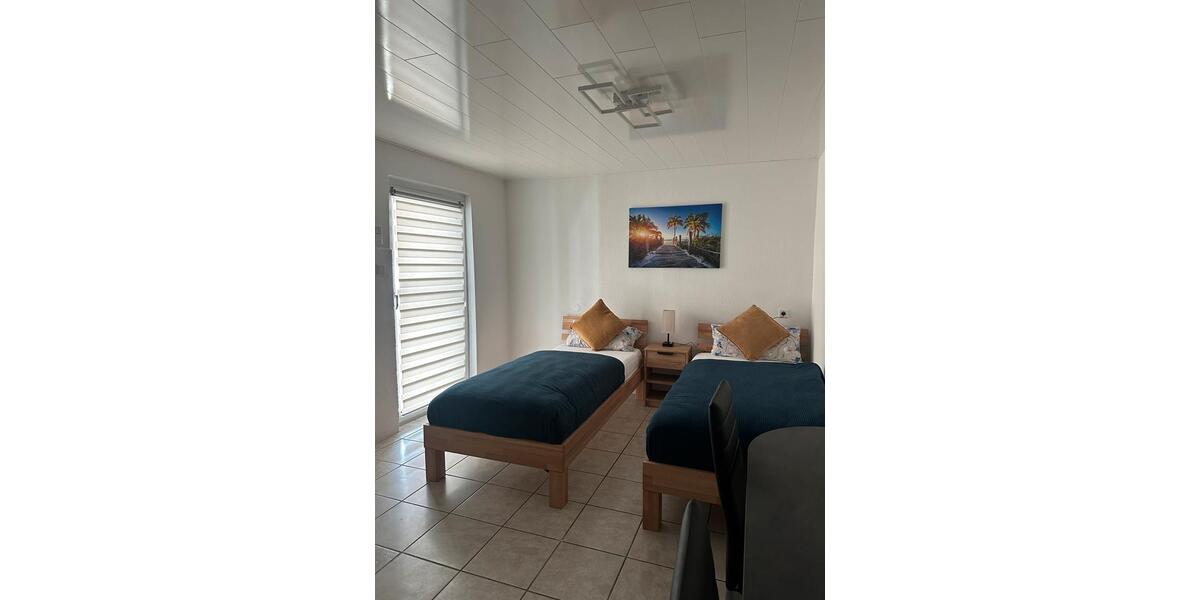 Wohnen auf Zeit Duisburg Großenbaum - 3 Zimmer, 70 m&sup2;, 35&euro; | Angebot:20478380