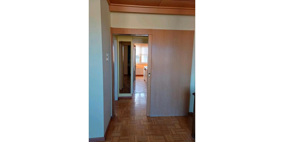 Etagenwohnung Krefeld Gartenstadt - 2 Zimmer, 51 m&sup2;, 850&euro; | Angebot:26200631