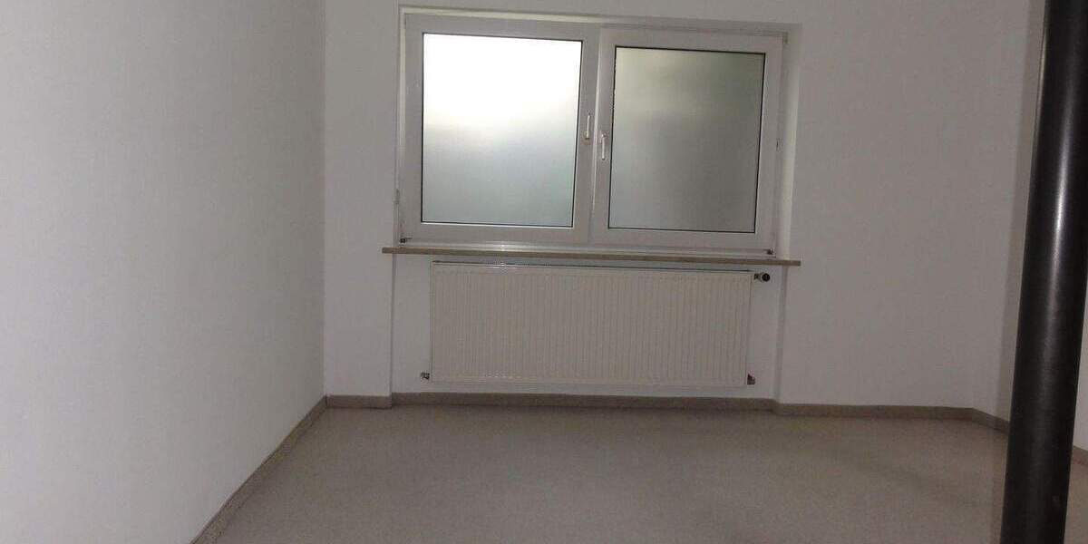 Gewerbeobjekt München Aubing-Lochhausen-Langwied - 3 Zimmer, 2.430&euro; | Angebot:26155726