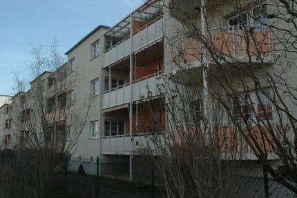 Wohnung Weißenfels - 2 Zimmer, 54 m&sup2;, 335&euro; | Angebot:26260683