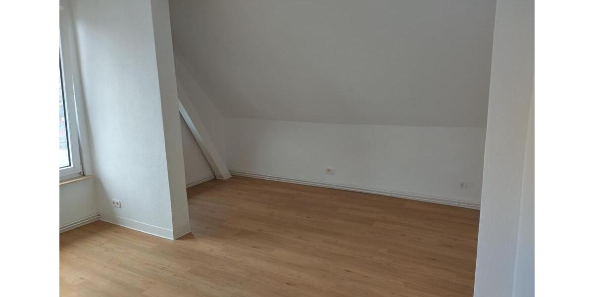Dachgeschoßwohnung Hechthausen - 3 Zimmer, 59 m&sup2;, 540&euro; | Angebot:23816582