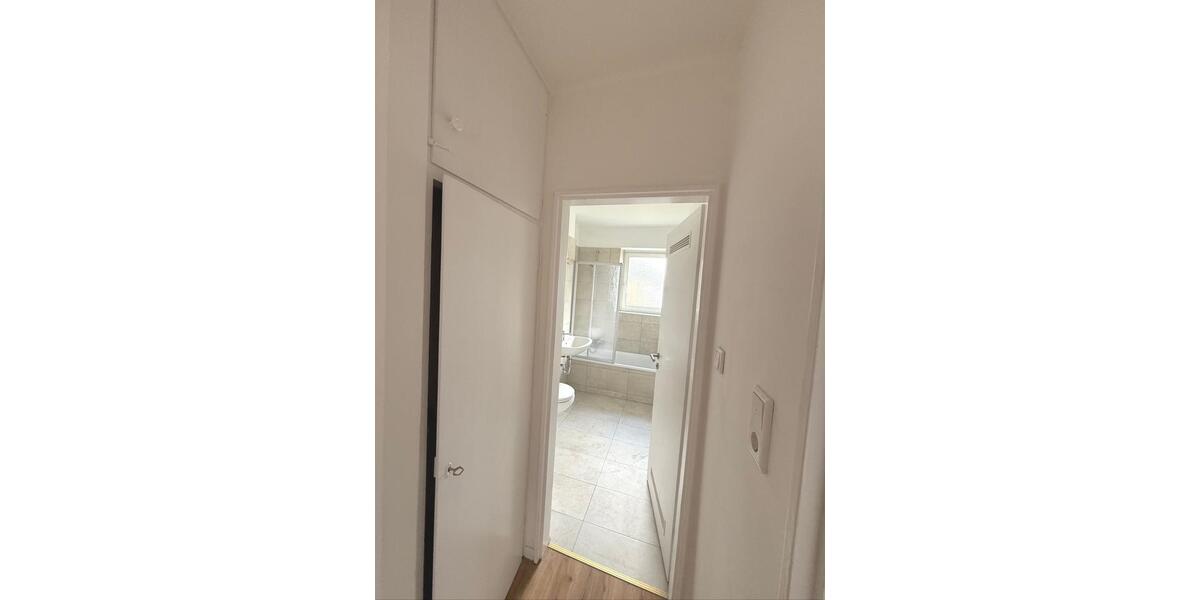 Etagenwohnung Amberg - 4 Zimmer, 90 m&sup2;, 945&euro; | Angebot:25127356