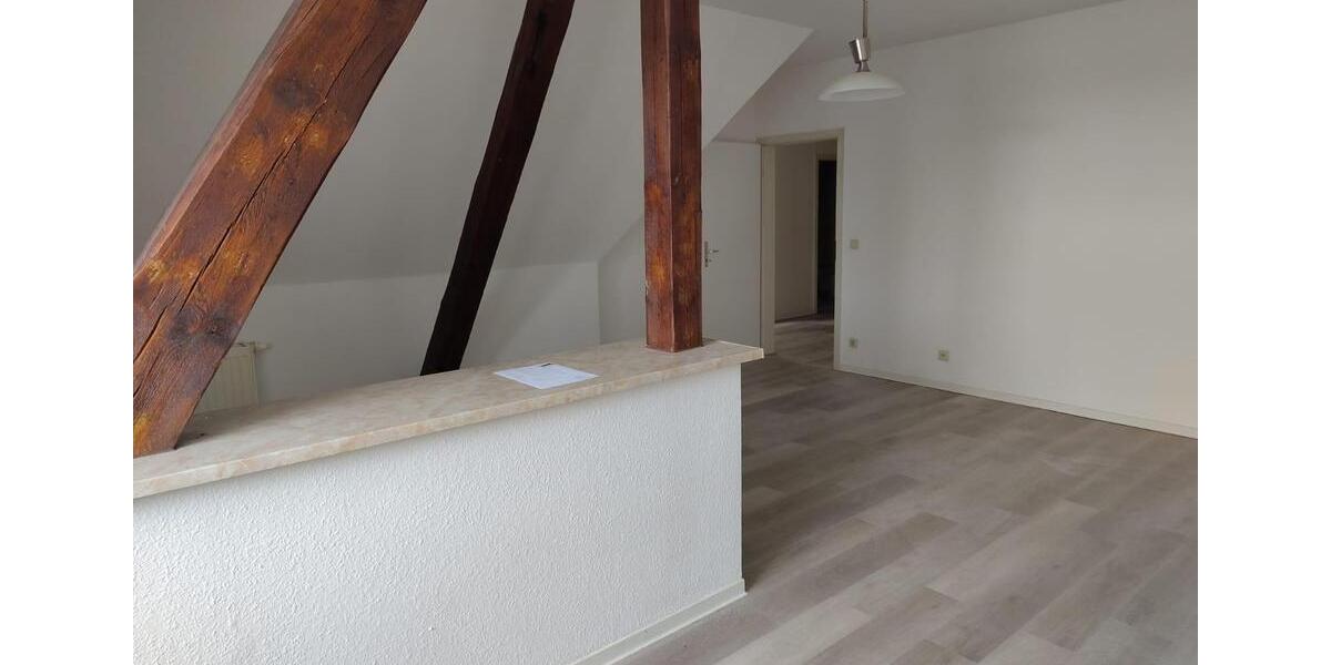 Etagenwohnung Nordhausen - 1 Zimmer, 27 m&sup2;, 300&euro; | Angebot:25589142