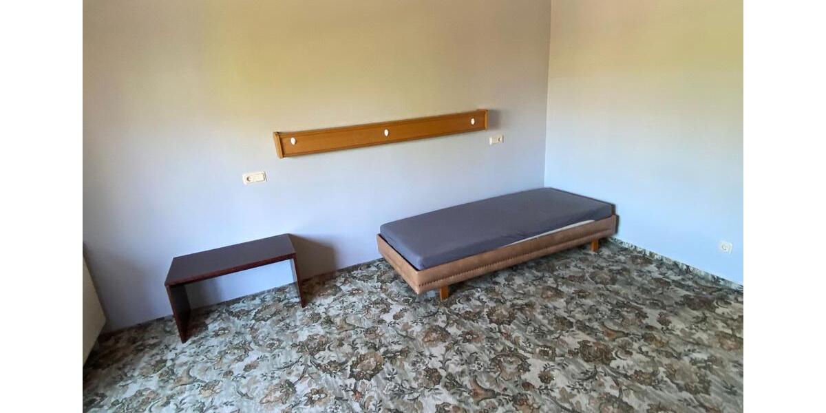 Wohnen auf Zeit Nordhausen - 1 Zimmer, 18 m&sup2;, 25&euro; | Angebot:26616050
