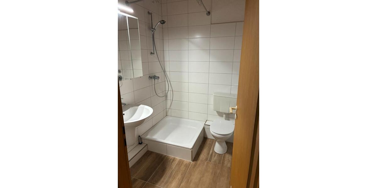 Etagenwohnung Hannover Südstadt - 1 Zimmer, 30 m&sup2;, 665&euro; | Angebot:26545126
