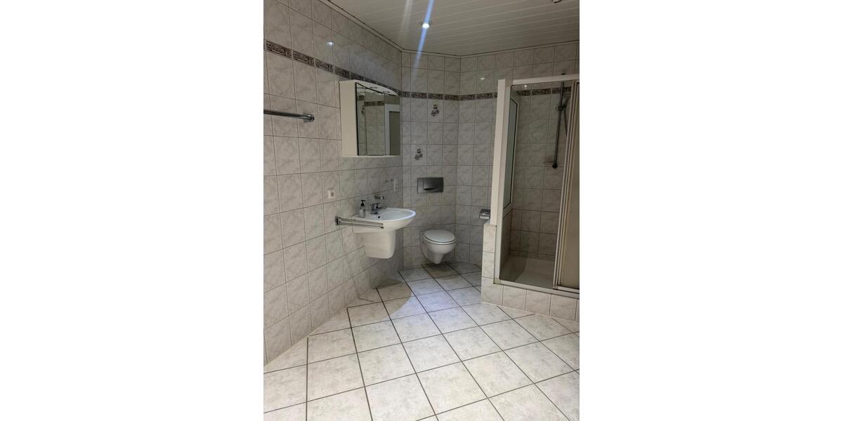 Erdgeschoßwohnung Waldkappel - 2 Zimmer, 52 m&sup2;, 400&euro; | Angebot:26581598