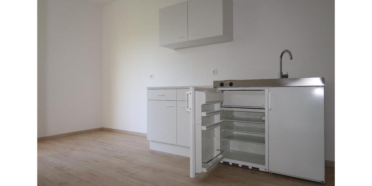 Erdgeschoßwohnung Deggendorf - 2 Zimmer, 64 m&sup2;, 650&euro; | Angebot:25857785