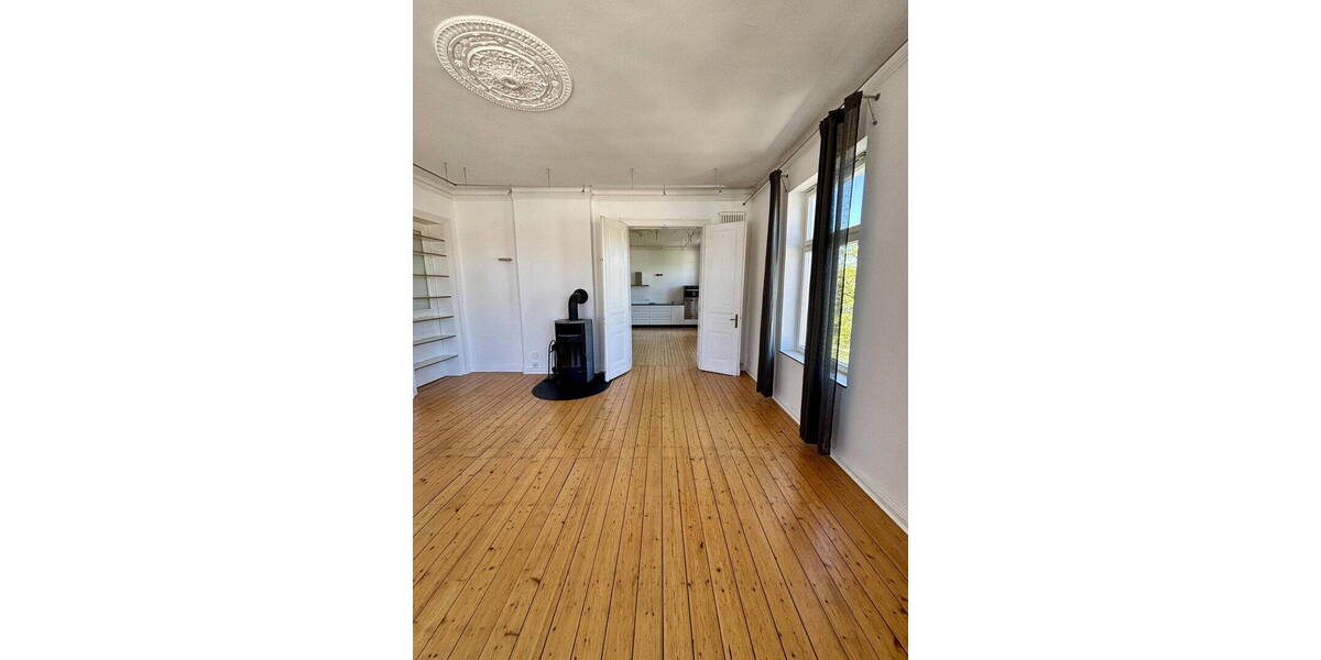Etagenwohnung Aachen Aachen-Mitte - 4 Zimmer, 140 m&sup2;, 1.680&euro; | Angebot:26764524