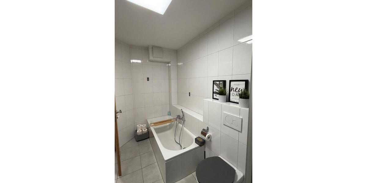 Etagenwohnung Wickede (Ruhr) - 2 Zimmer, 67 m&sup2;, 810&euro; | Angebot:26704956