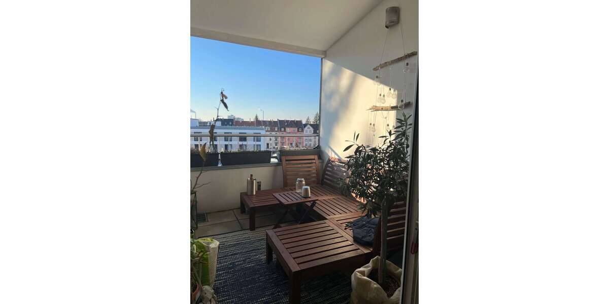 Etagenwohnung Karlsruhe Weststadt - 2.5 Zimmer, 110 m&sup2;, 1.485&euro; | Angebot:26249141