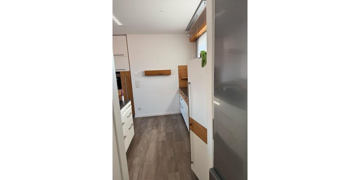 Einfamilienhaus Werra-Suhl-Tal Tal - 3 Zimmer, 160 m&sup2;, 1.300&euro; | Angebot:25999855