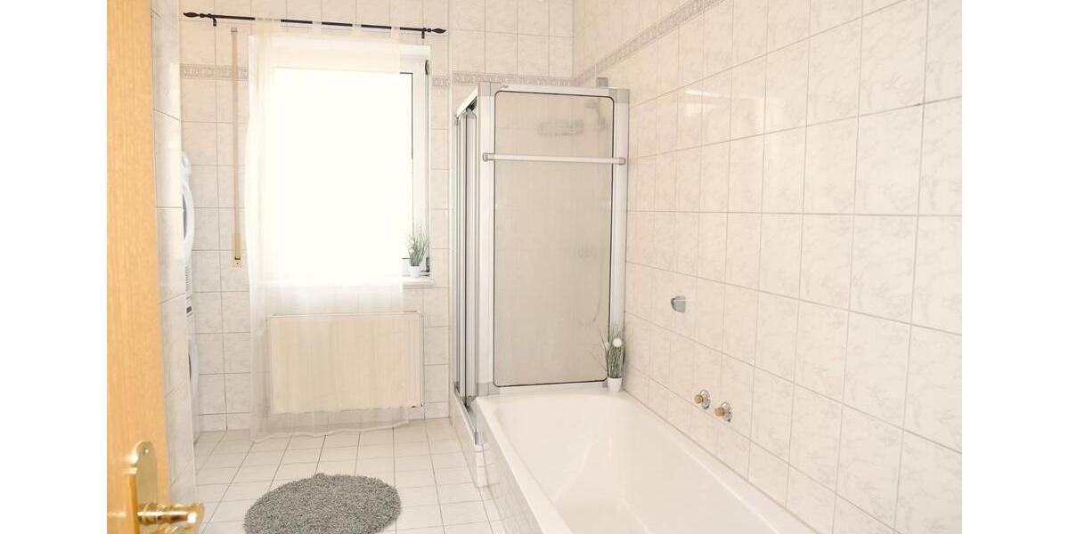 Wohnen auf Zeit Bodenwöhr - 3 Zimmer, 100 m&sup2;, 17&euro; | Angebot:12322700