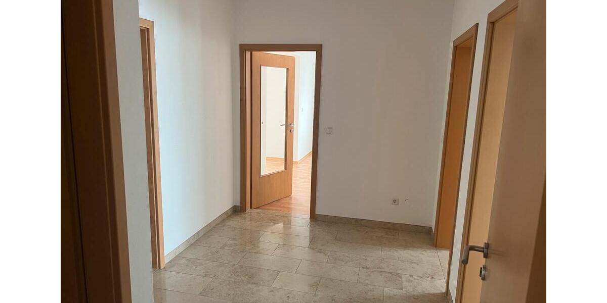 Etagenwohnung Fürstenstein - 3 Zimmer, 95 m&sup2;, 700&euro; | Angebot:24819467