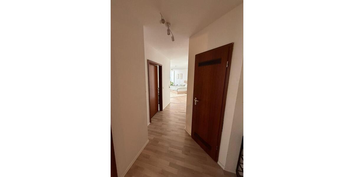 Etagenwohnung Ludwigshafen am Rhein Ludwigshafen-Hemshof - 2 Zimmer, 60 m&sup2;, 575&euro; | Angebot:26660699