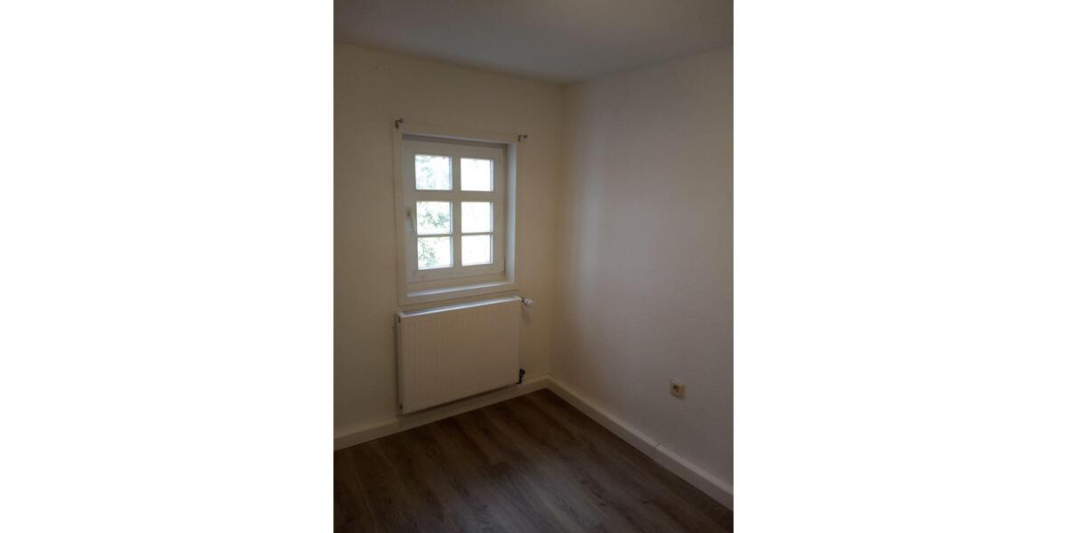 Etagenwohnung Neukirchen - 2 Zimmer, 36 m&sup2;, 306&euro; | Angebot:24750611
