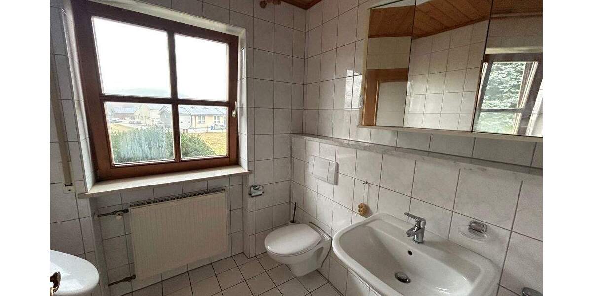 Einfamilienhaus Ortenburg Moosham - 6 Zimmer, 223 m&sup2;, 1.490&euro; | Angebot:25819711