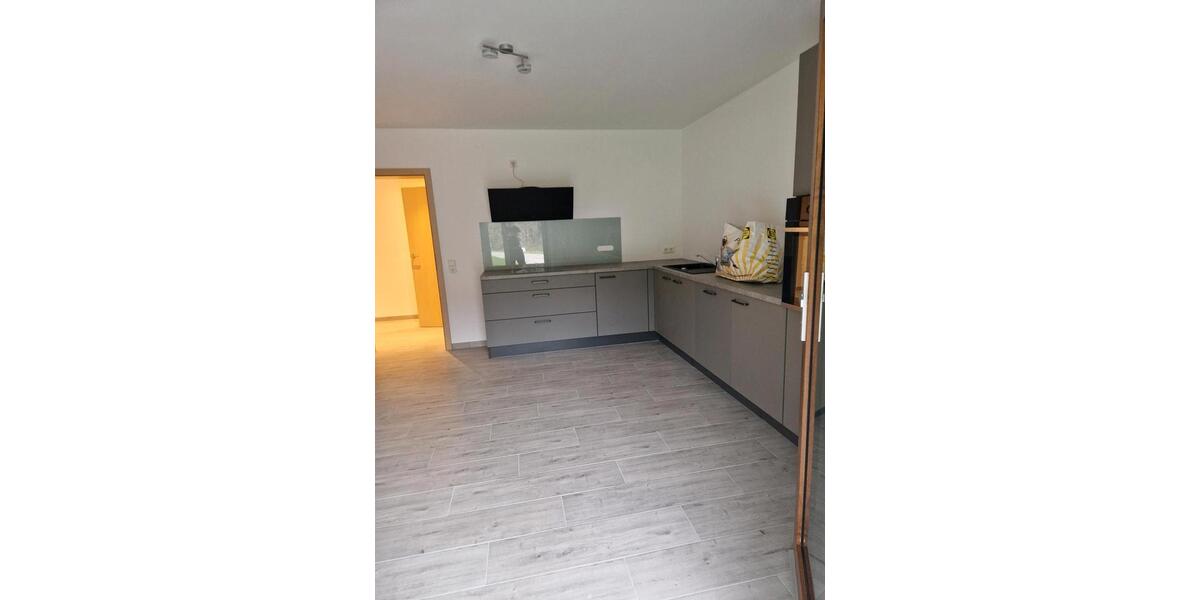 Erdgeschoßwohnung Elzach - 2 Zimmer, 80 m&sup2;, 900&euro; | Angebot:26035391