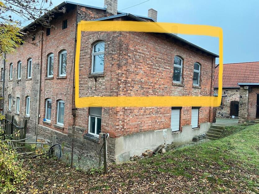 Schöne 2,5 Zimmer Wohnung in Volkstedt in ruhiger Umgebung