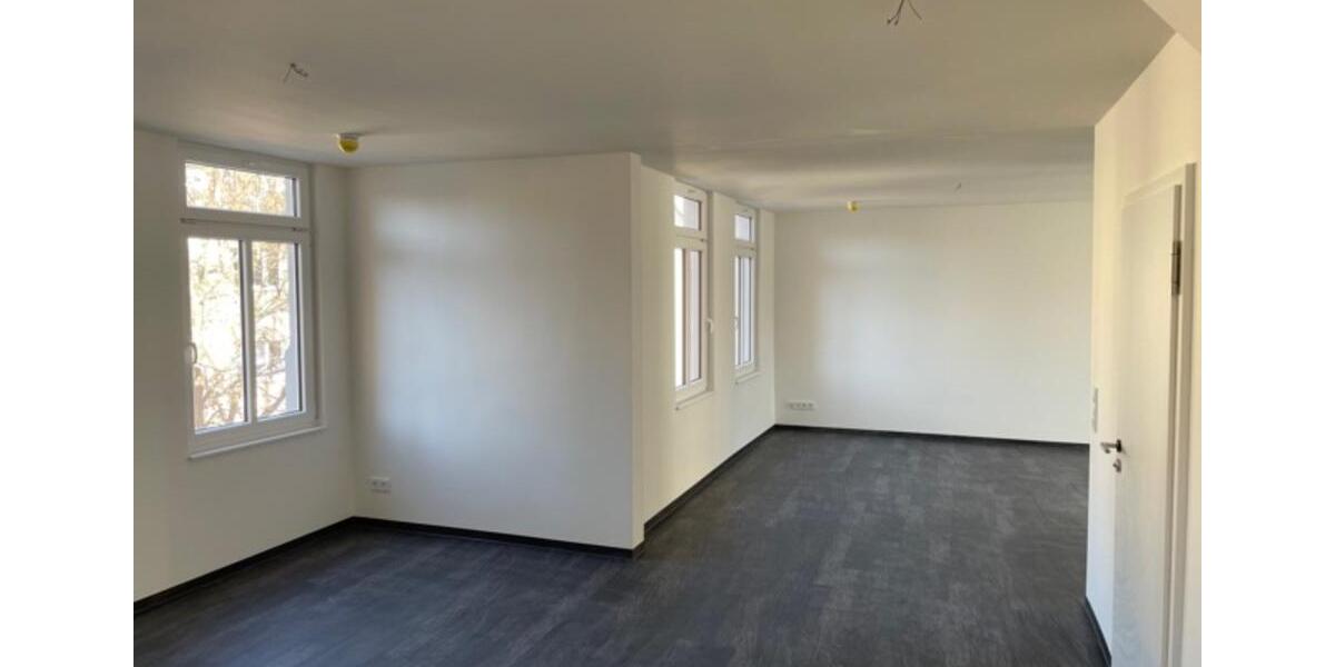 Maisonettenwohnung Pößneck - 3 Zimmer, 165 m&sup2;, 1.000&euro; | Angebot:24846772