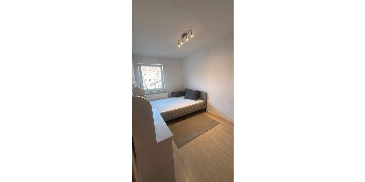 Wohnen auf Zeit Hannover Herrenhausen-Stöcken - 3 Zimmer, 12 m&sup2;, 495&euro; | Angebot:26014206