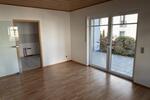 Erdgeschoßwohnung Nümbrecht - 3 Zimmer, 81 m&sup2;, 900&euro; | Angebot:26235359